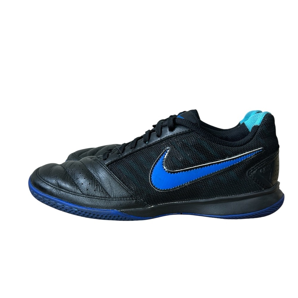 Nike Gato II Soccer Shoes in Black and Blue size 7/EU 40 - Picture 2 of 6